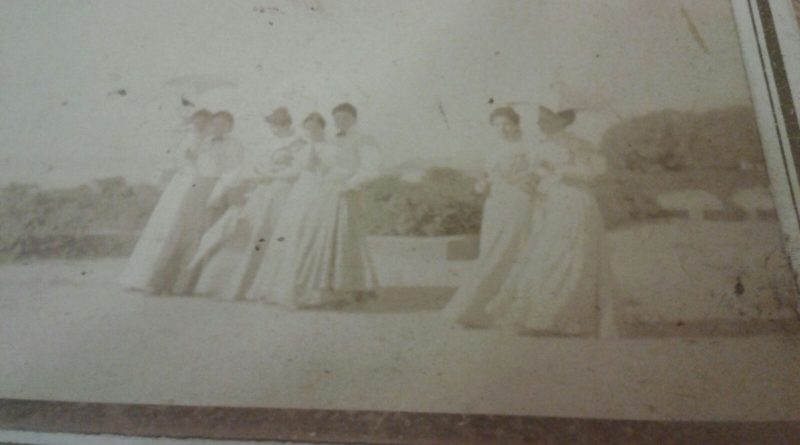 Foto d'epoca 900 - Dame